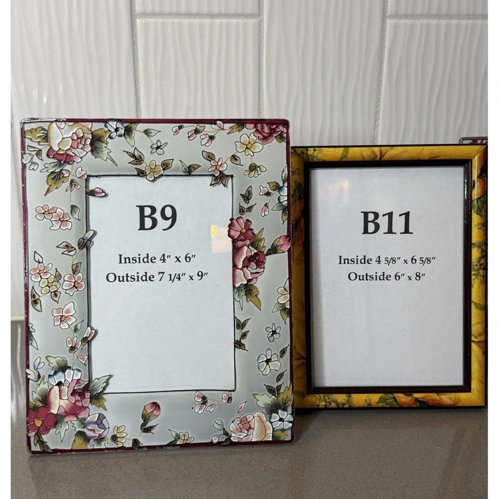 Lot of 3 Beautiful Glass & Wood Floral Design Picture Frame Pressed Flowers GUC